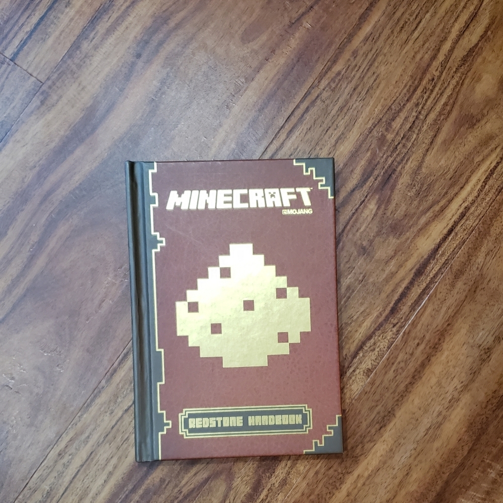 Minecraft Book Bundle - Picture 5 of 12